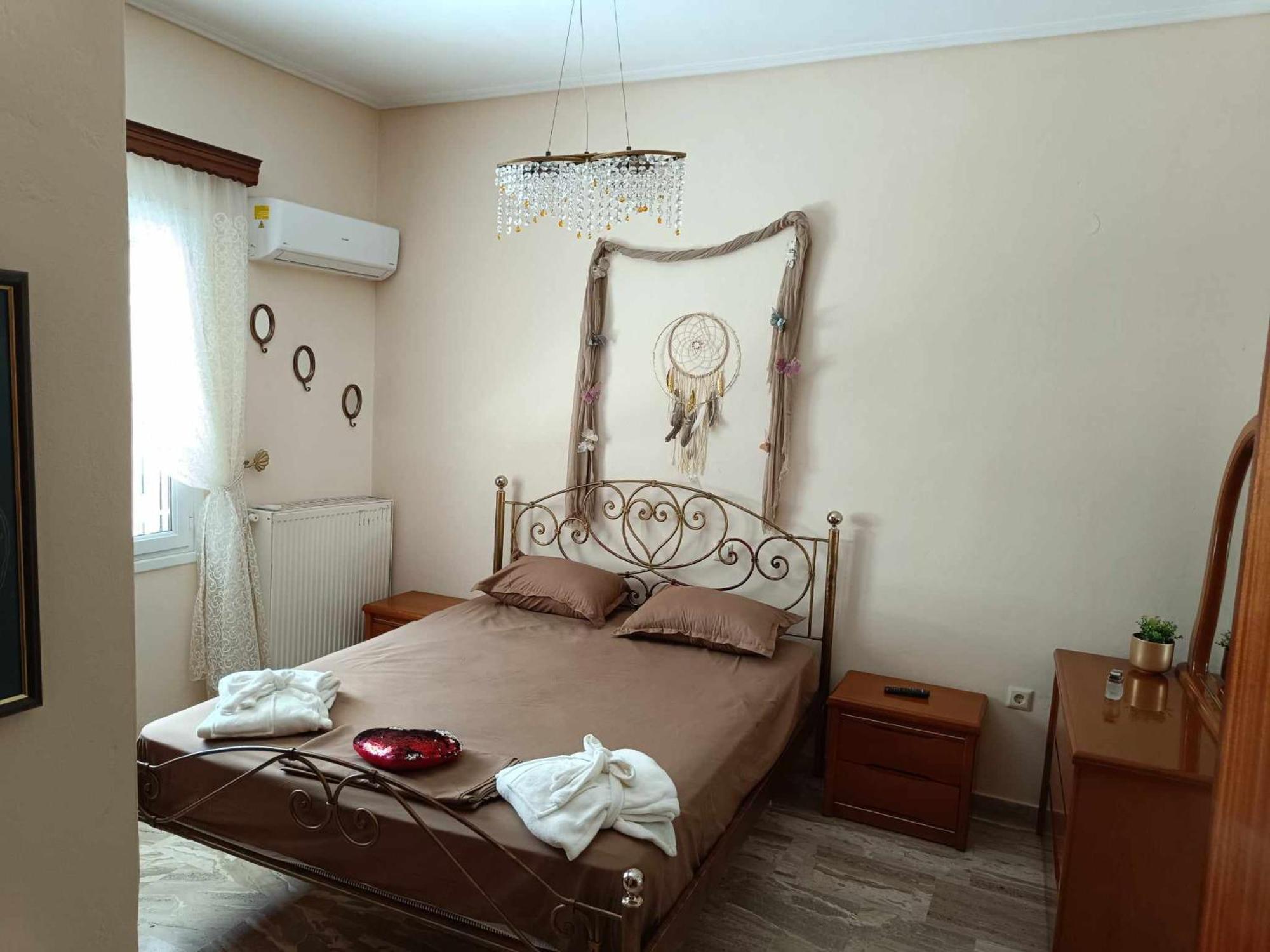 Angela Hilltop Apt 1 Argassi Bagian luar foto